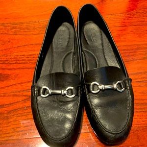 Born drivers with silver buckle